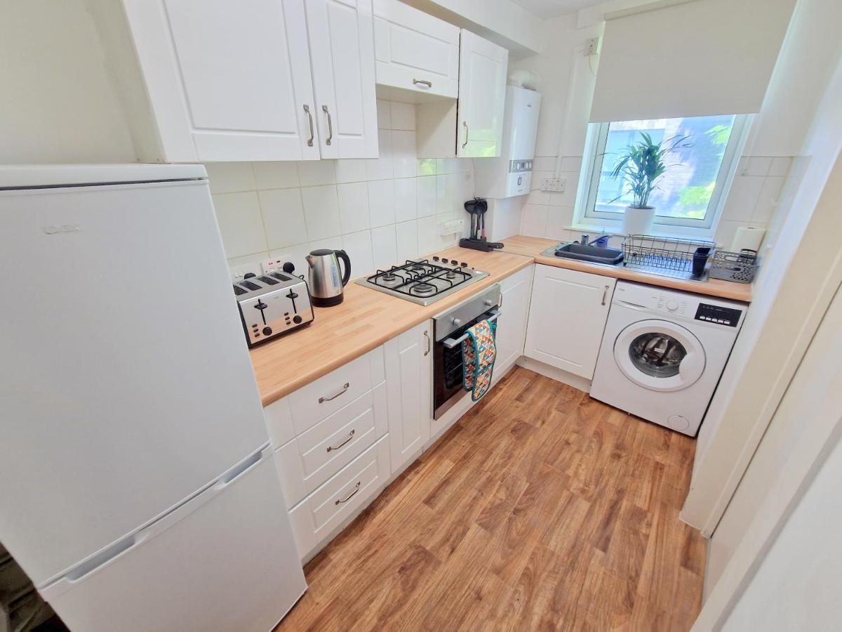 Flat In Battersea, 5 Minutes From Clapham Junction Station Leilighet London Eksteriør bilde